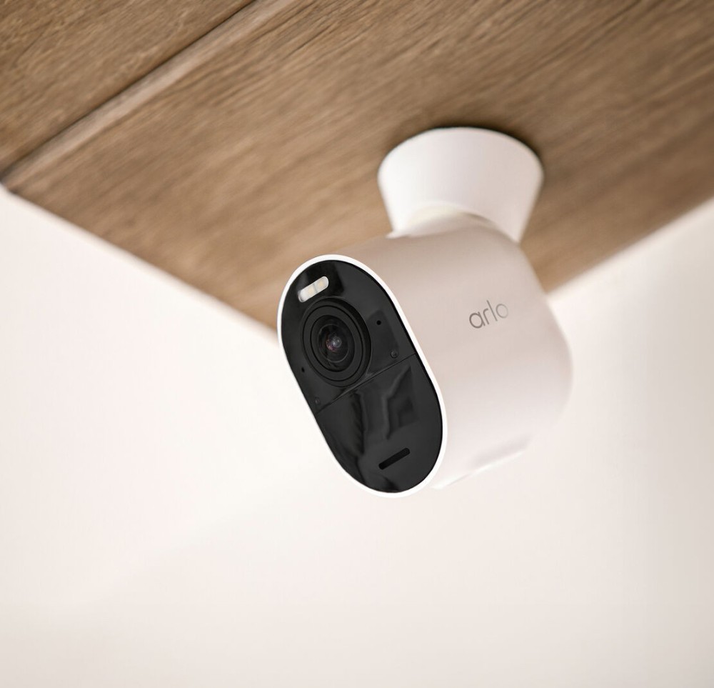 Arlo Ultra 2